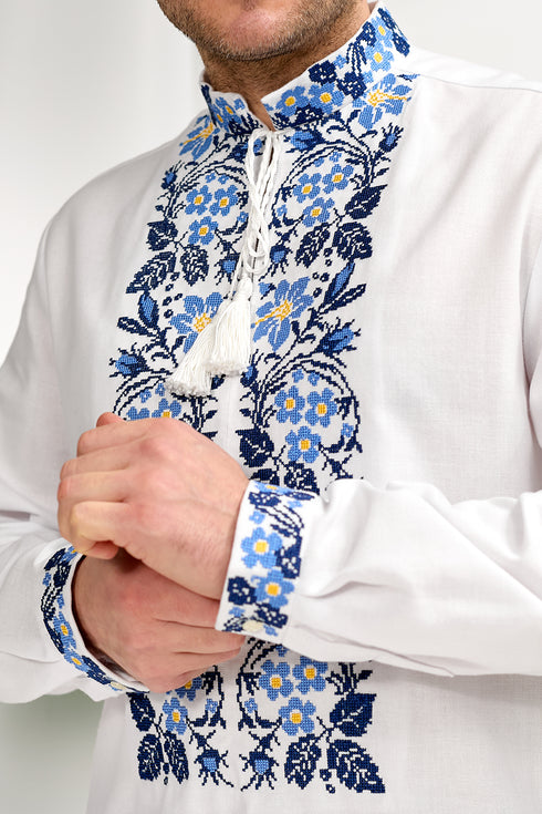 Вишиванка Іван з китицями ( блакитна)