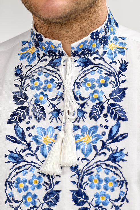 Вишиванка Іван з китицями ( блакитна)