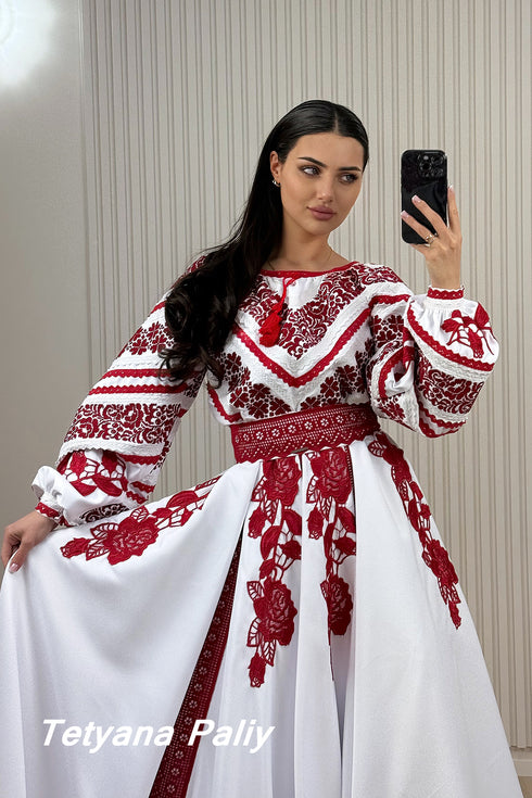 Сукня Любава довга ( вишивка червоним )