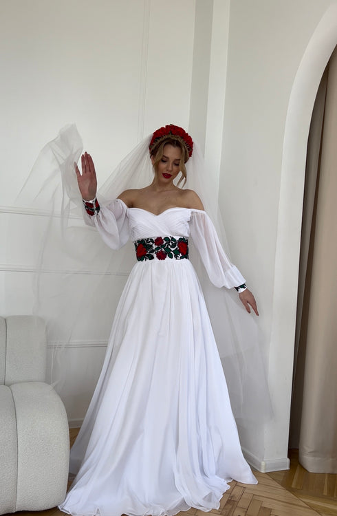Dress Margarita (red-green embroidery)