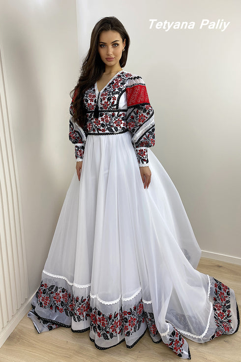 Dress Galyna with red and black embroidery