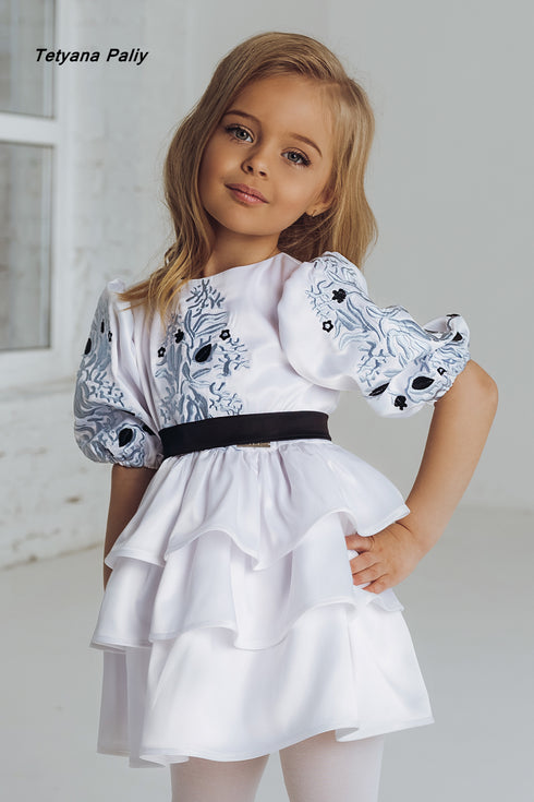 Dress Solomiya for a girl