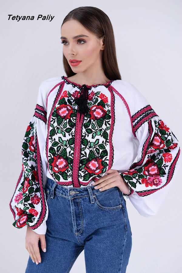 Vysyvanka Sabina. Hand embroidery