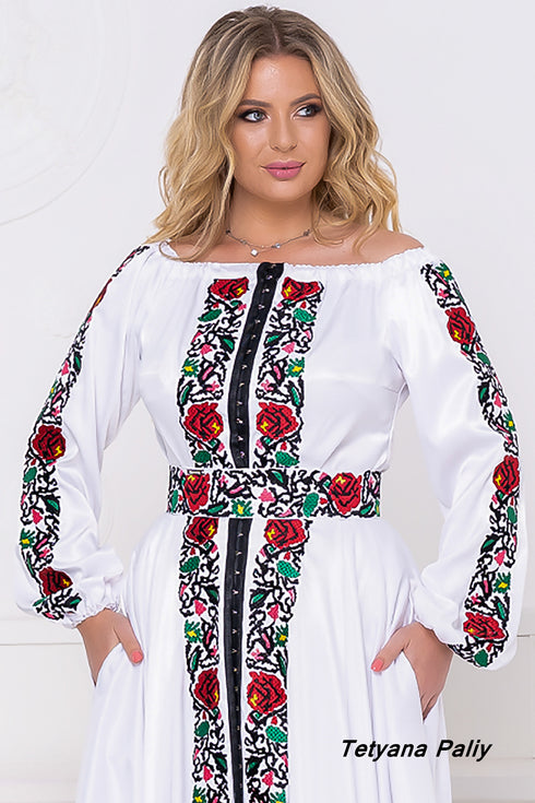 Monica's women's set: blouse, belt, skirt (red-green embroidery)