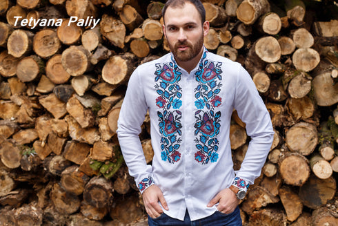 Vyshyvanka Bohdan ( blue )