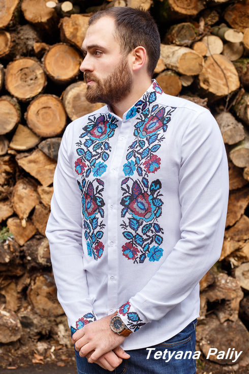 Vyshyvanka Bohdan ( blue )